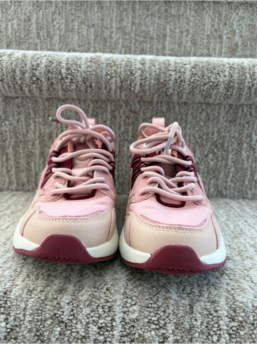 Nicole Miller Pink and Burgundy Sneakers. Girls size Youth 3. - Picture 7 of 9